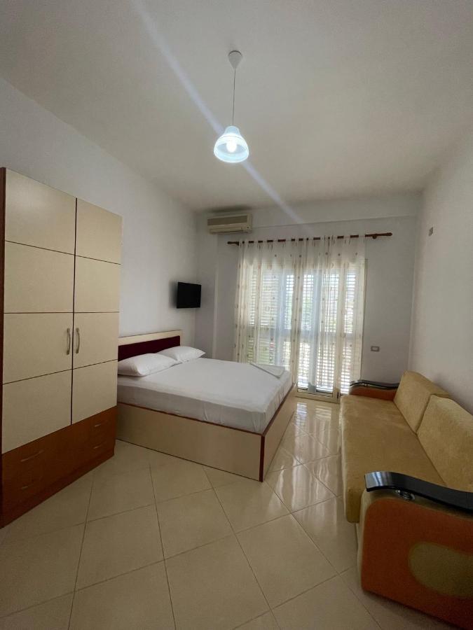 John'S Holiday Home Vlorë 外观 照片