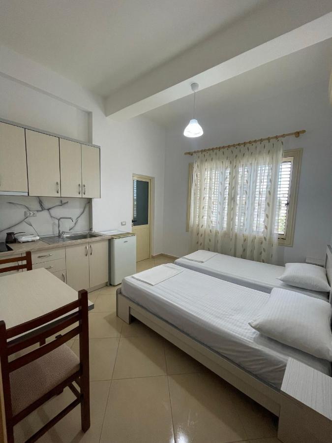 John'S Holiday Home Vlorë 外观 照片